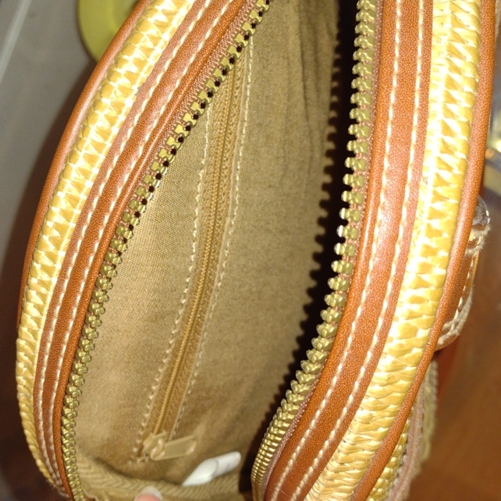 NWOT Etienne Aigner Crossbody Rattan Purse Satchel - Picture 7 of 11